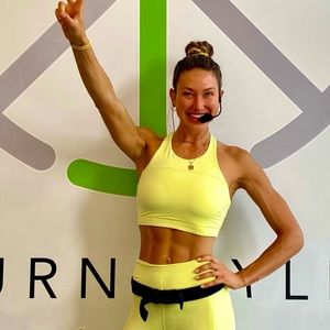 Outdoor Voices TechSweat Crop Top Sports Bra